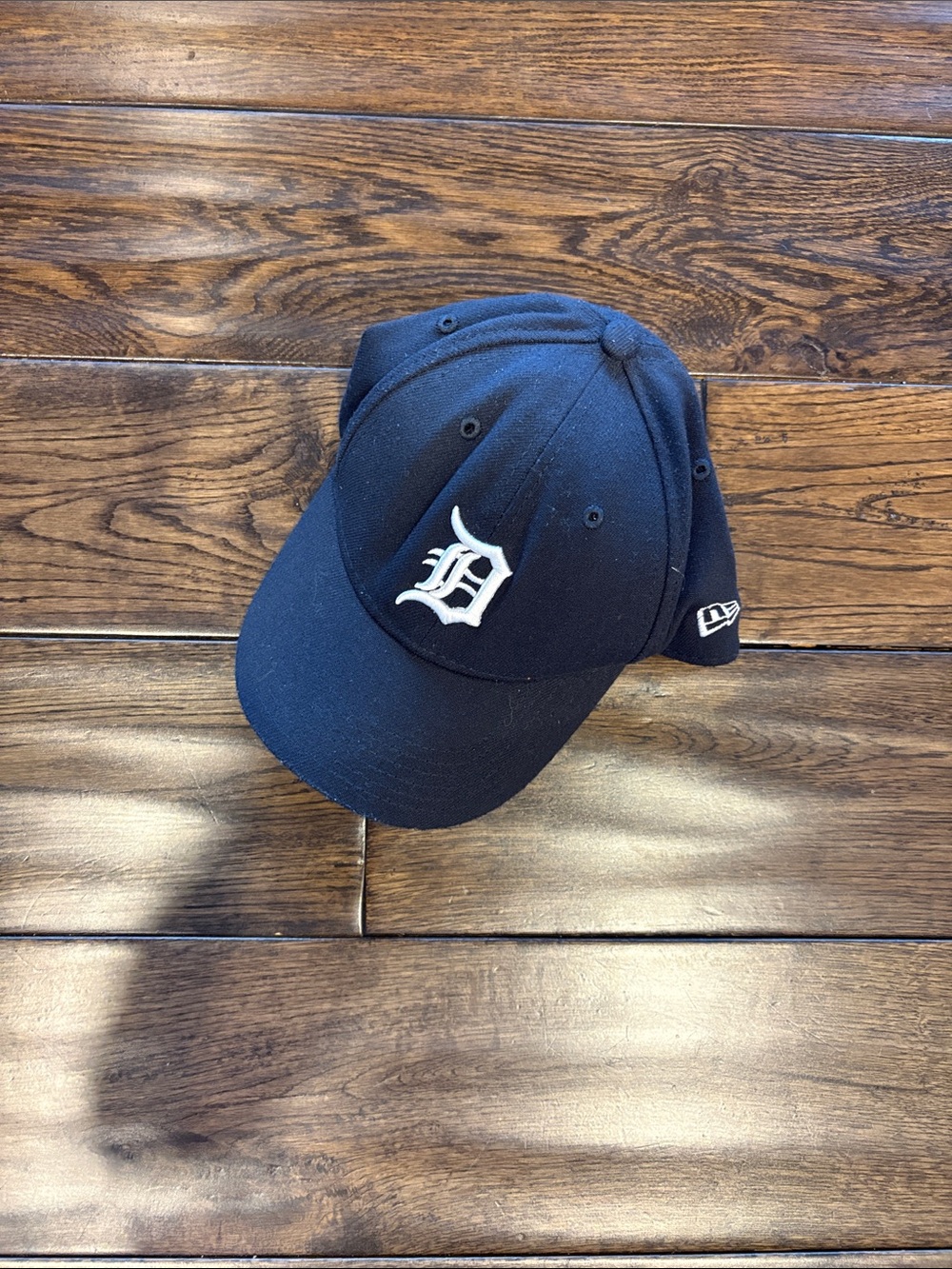 NWOT New Era Kids Navy Detroit D Baseball Cap with White Logo